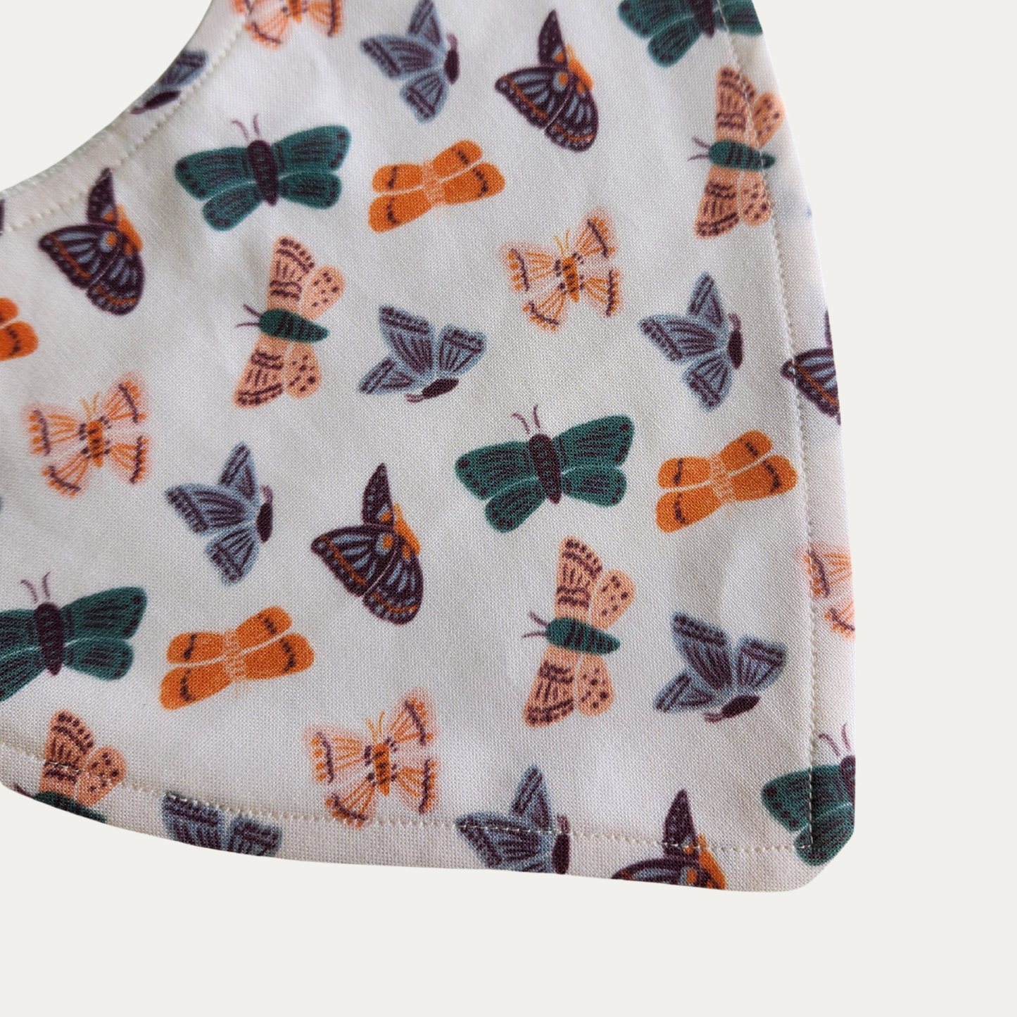 DRIBBLE BIB | MARIPOSA