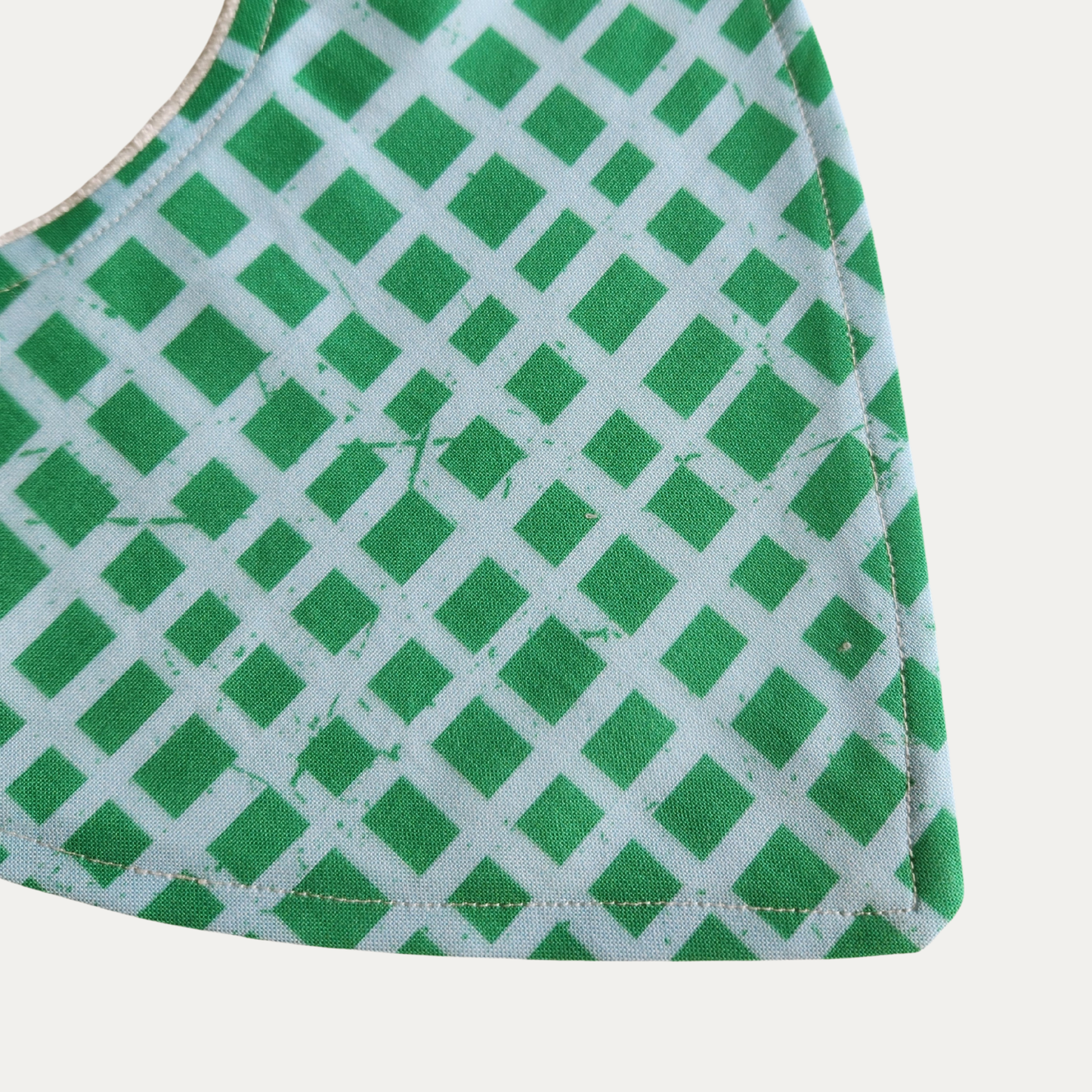 KELLY | DRIBBLE BIB