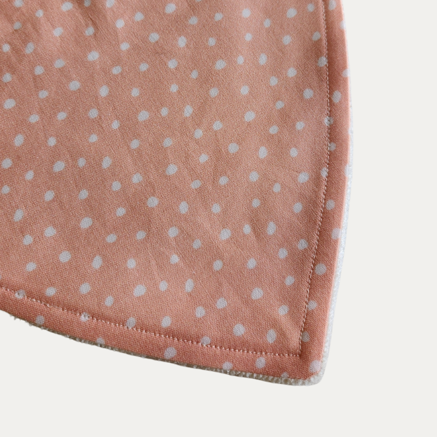 PEACHY | DRIBBLE BIB