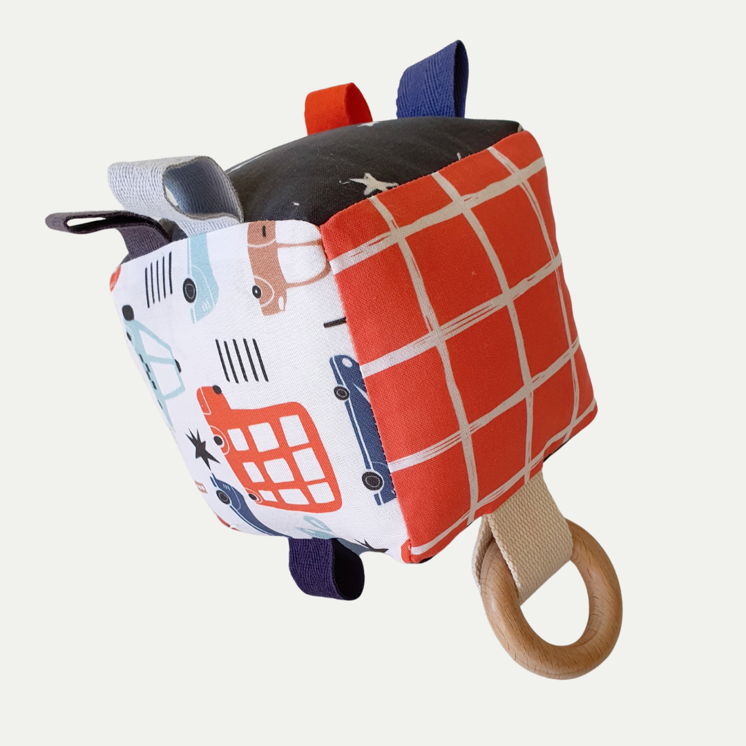 SOFT SENSORY CUBE | CITY CARS