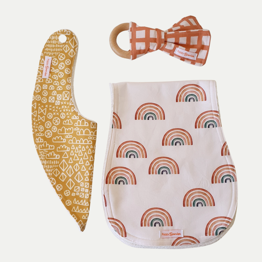 WONDERLAND | DRIBBLE BIB