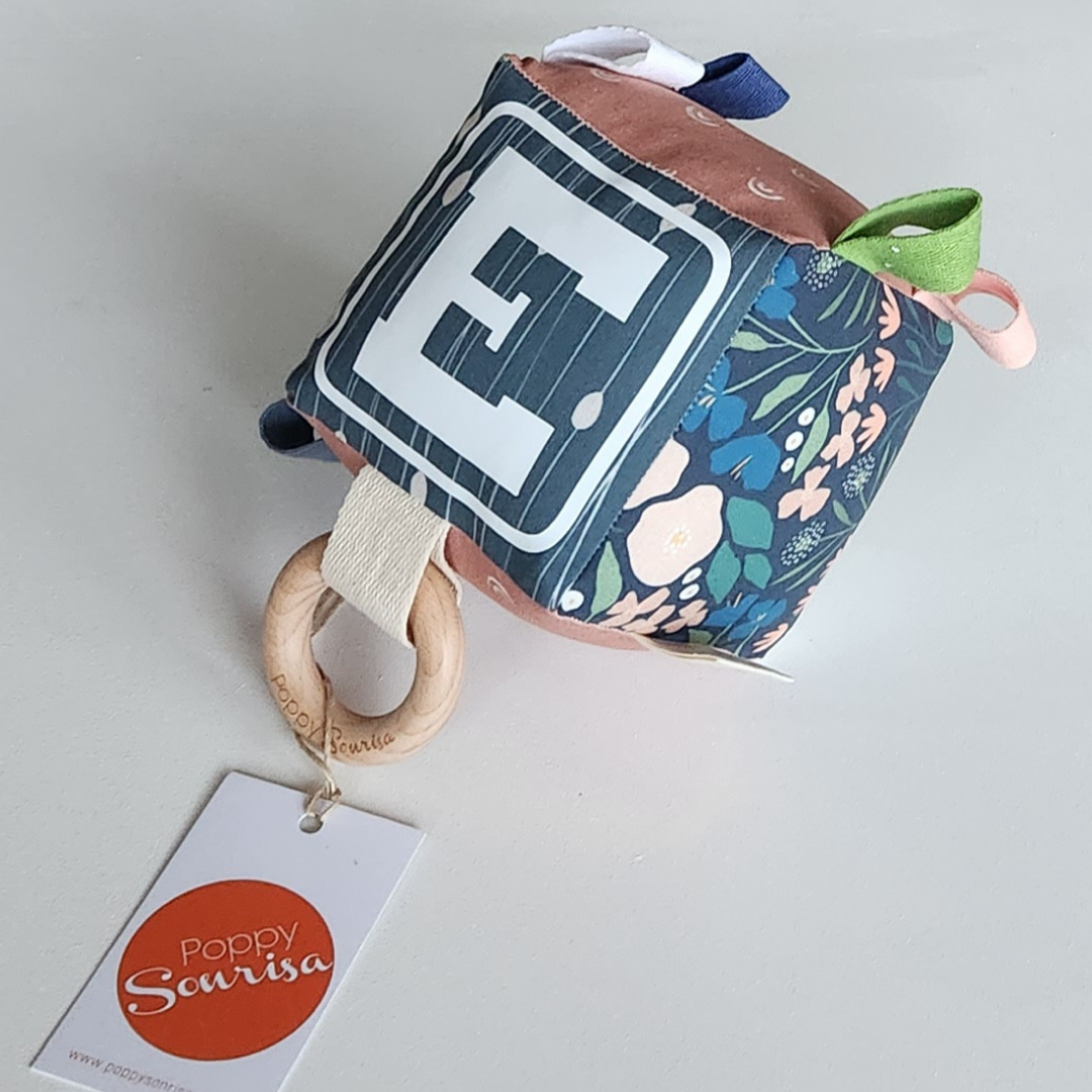 SOFT SENSORY CUBE | FLEUR