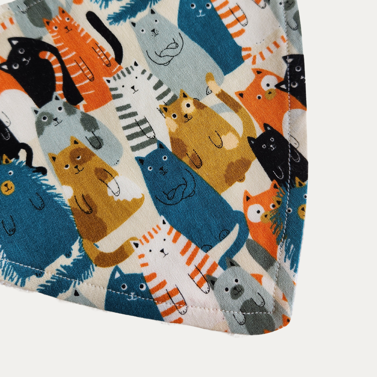 CAT GANG | DRIBBLE BIB