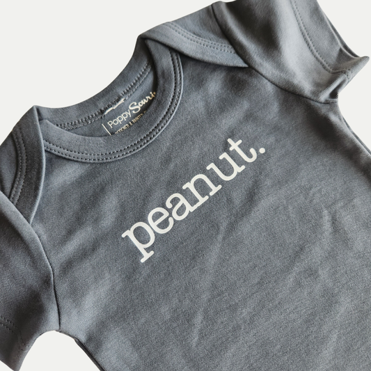 ORGANIC ONESIE | PEANUT | NAVY
