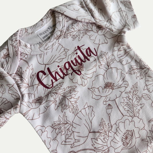 ORGANIC ONESIE | CHIQUITA | VIOLET POPPY PRINT