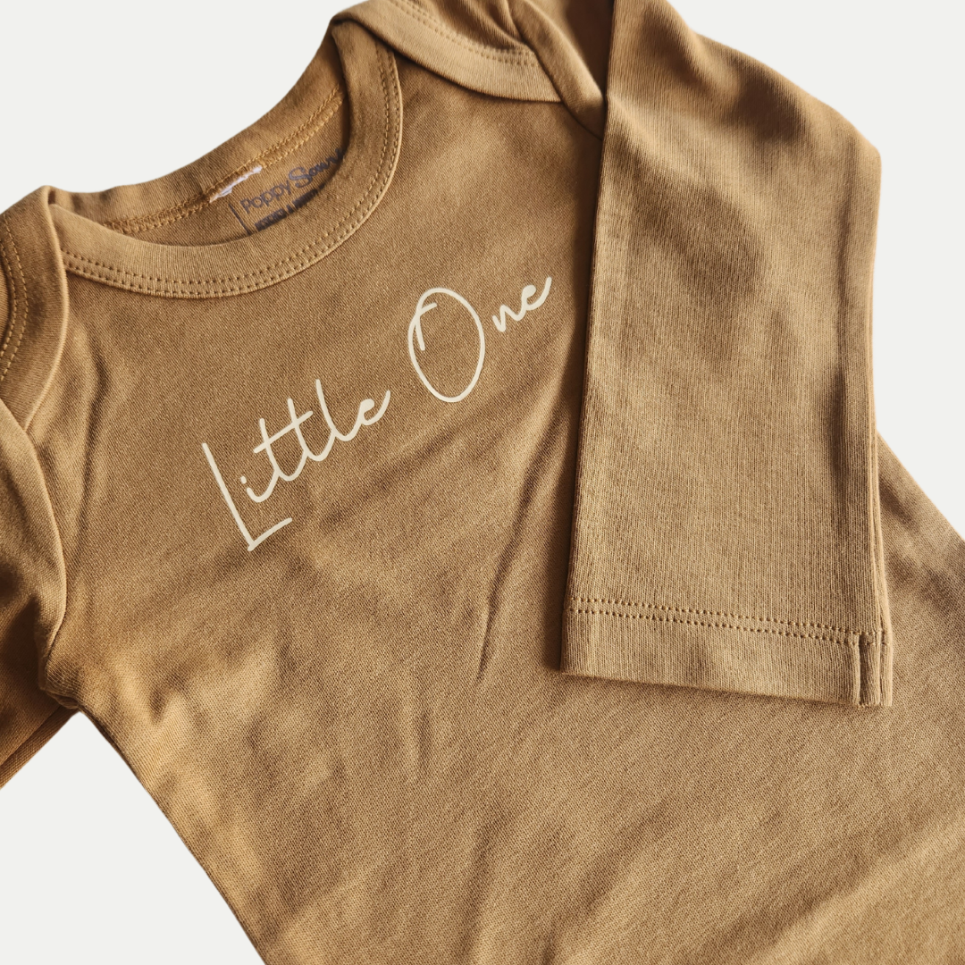 ORGANIC ONESIE | LITTLE ONE | HONEY