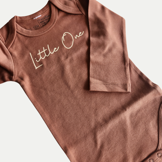 ORGANIC ONESIE | LITTLE ONE | RUST