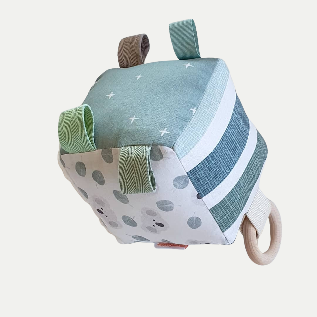 SOFT SENSORY CUBE | BLINKY