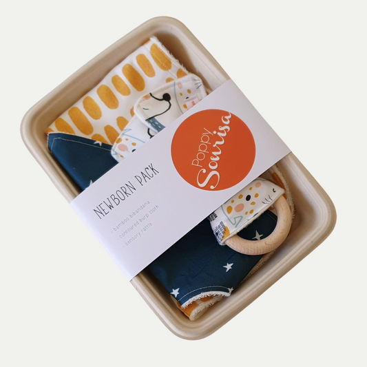 NEWBORN PACK | DOG'S LIFE | BIB BURP CLOTH RATTLE
