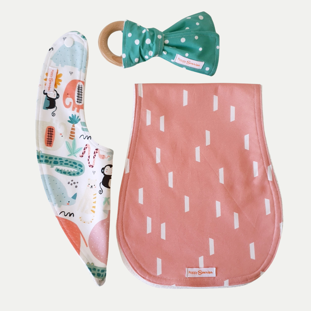 NEWBORN PACK | ON SAFARI | BIB BURP CLOTH RATTLE